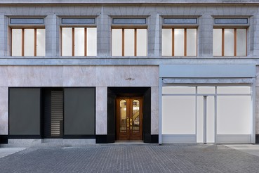 A photograph of the outside of the Gagosian location Geneva