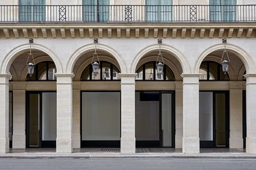 A photograph of the outside of the Gagosian location rue de Castiglione, Paris