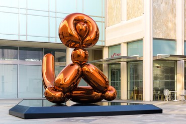 Jeff Koons, Balloon Monkey (Orange), 2006–13 © Jeff Koons