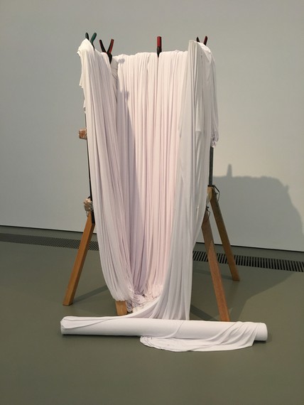 Katharina Grosse, Stage 2—The Profit, 2019 © VG Bild-Kunst Bonn, 2020