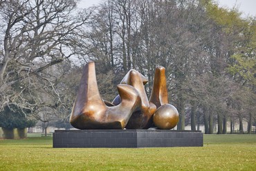 Henry Moore, Three Piece Sculpture: Vertebrae, 1968–69, installation view, Houghton Hall, Norfolk, England, May 1–September 29, 2019 © Henry Moore Foundation. Photo: Pete Huggins