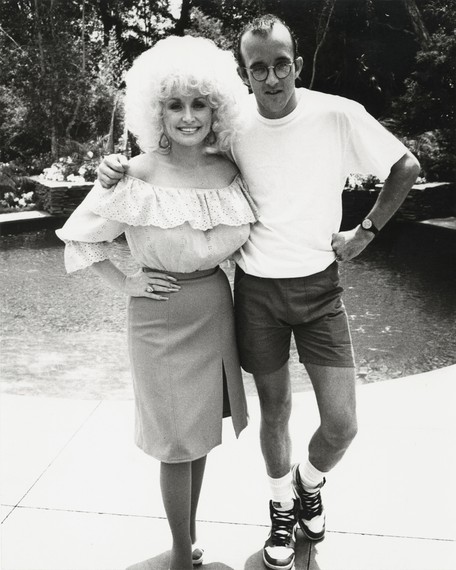 Andy Warhol, Dolly Parton and Keith Haring, 1985 © The Andy Warhol Foundation for the Visual Arts, Inc. Licensed by Artists Rights Society (ARS), New York