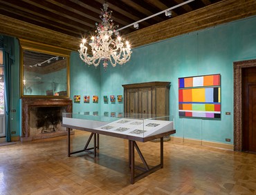 Installation view, Stanley Whitney: The Italian Paintings, Palazzo Tiepolo Passi, Venice, April 23–November 27, 2022. Artwork © Stanley Whitney
