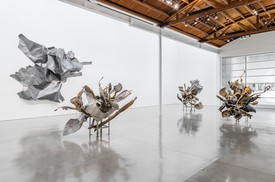 Installation view, Nancy Rubins: Fluid Space, Gagosian, Beverly Hills, June 24–August 6, 2021.