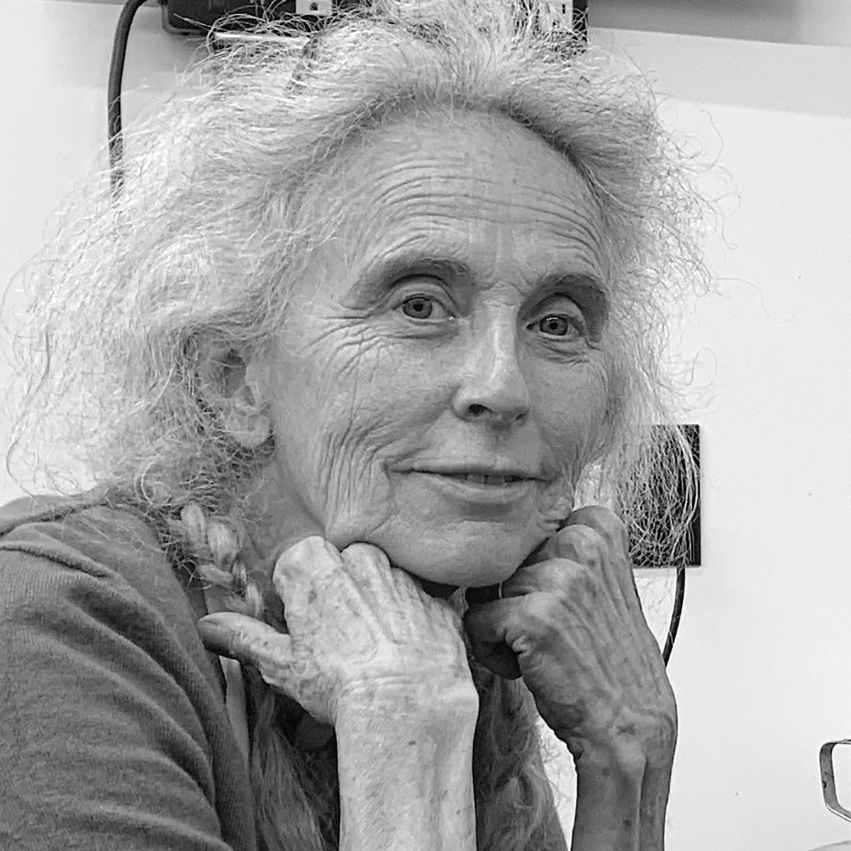 Kiki Smith | Contributors | Gagosian Quarterly