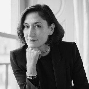Black and white portrait of Hélène Poulit-Duquesne