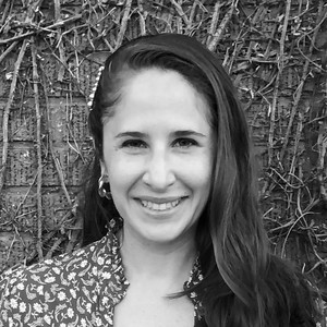 Black-and-white portrait of Susan Breyer