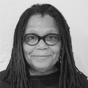 Black-and-white portrait of Linda Goode Bryant