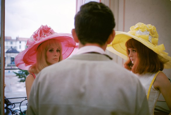 Catherine Deneuve, Jacques Demy, and Françoise Dorléac on the set of Demy’s The Young Girls of Rochefort&nbsp;(1967). Photo: Philippe Le Tellier/Paris Match via Getty Images
