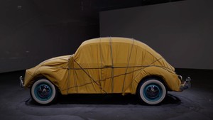 Christo: Wrapped 1961 Volkswagen Beetle Saloon (1963–2014)
